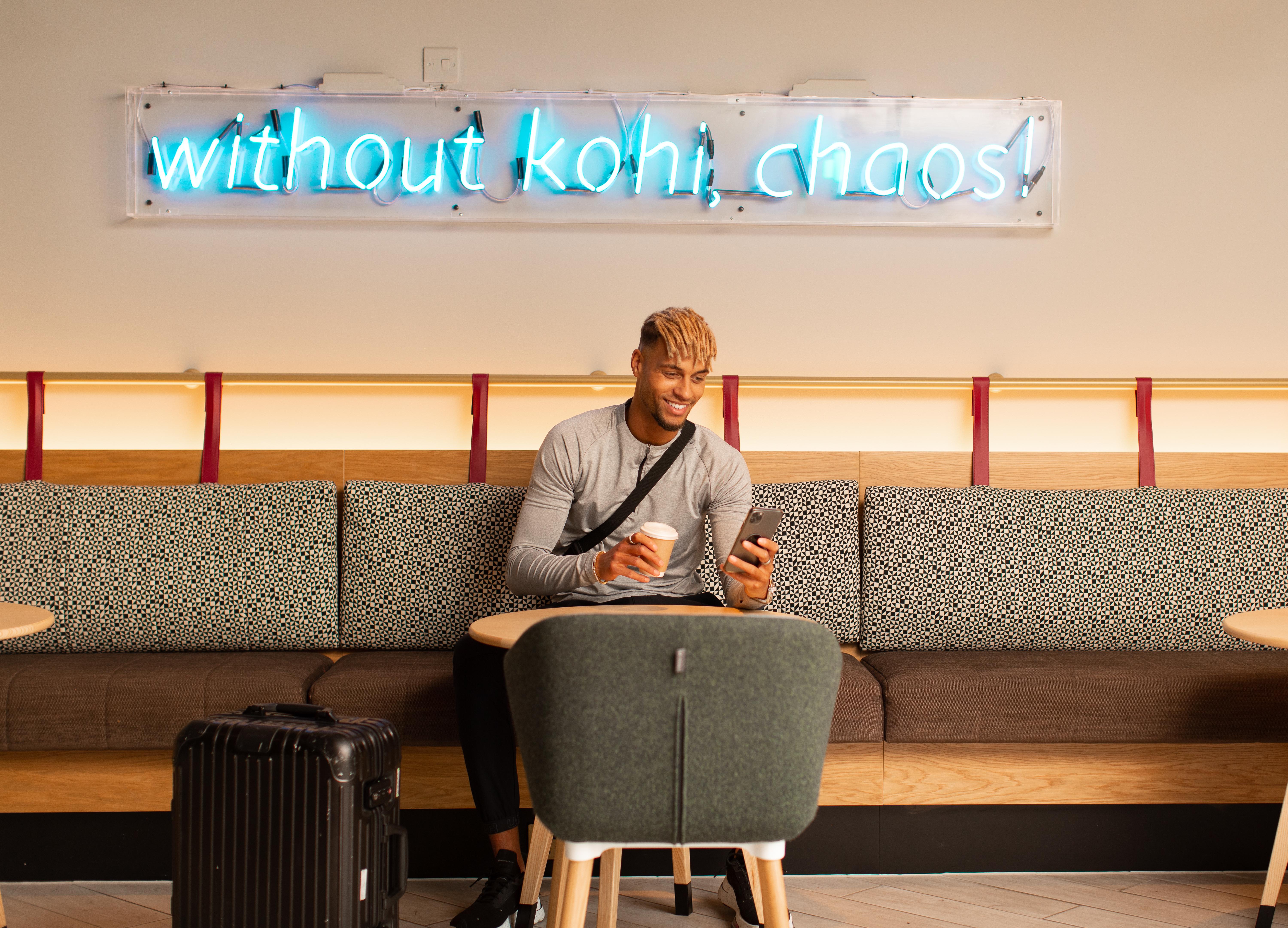 Yotel Edinburgh — Photos 1